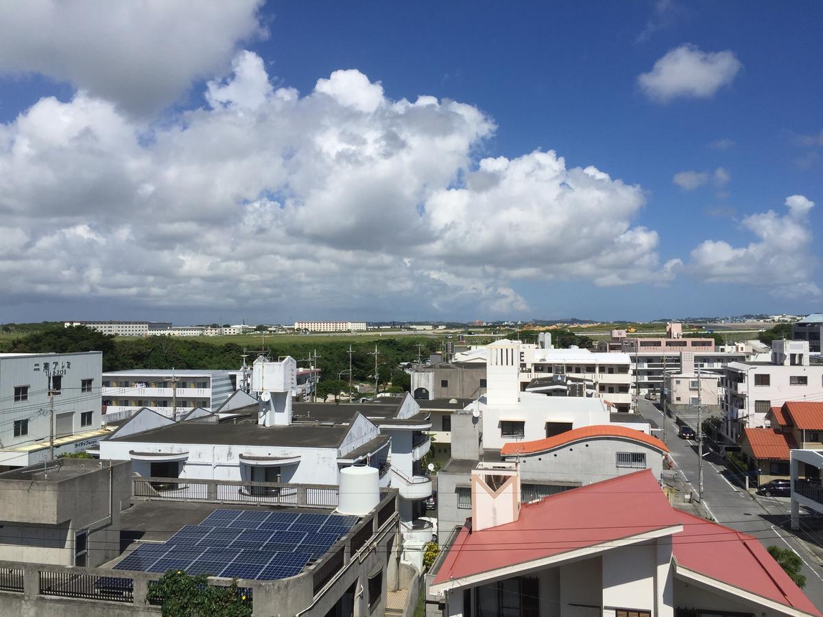 Apartamento Mr Kinjo In Maehara Okinawa Exterior foto