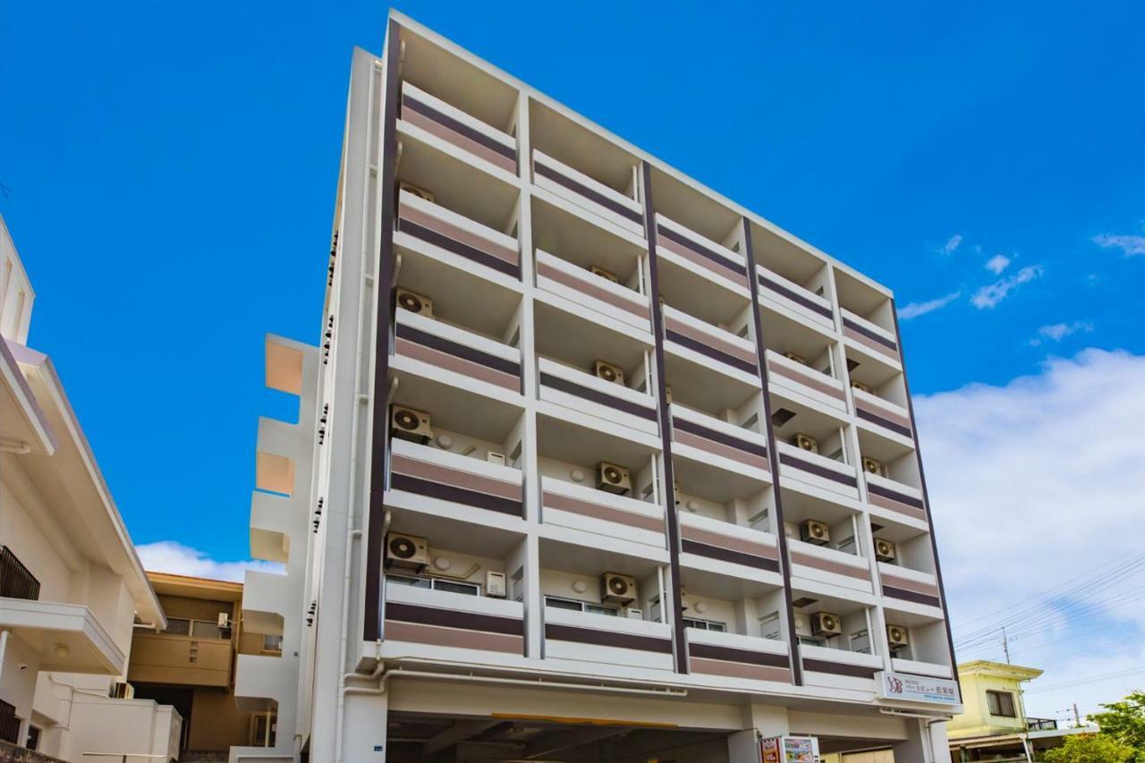 Apartamento Mr Kinjo In Maehara Okinawa Exterior foto