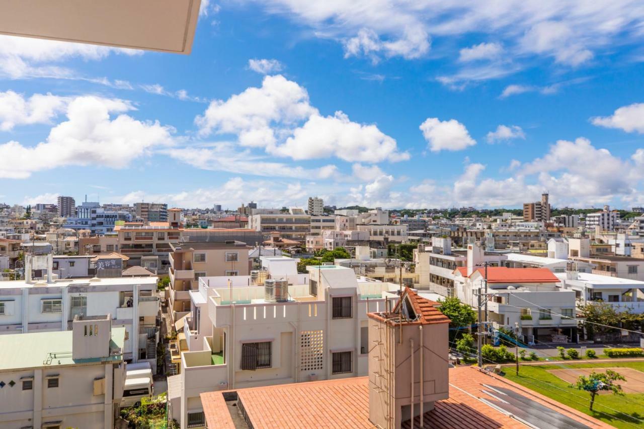 Apartamento Mr Kinjo In Maehara Okinawa Exterior foto